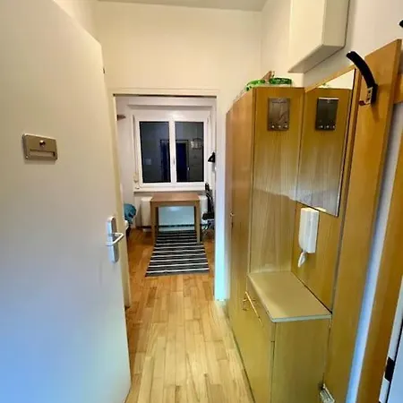 Mini Flat 아파트 그라츠
